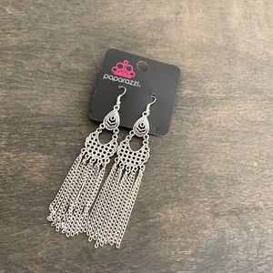 Chain silver earrings. Never before worn.